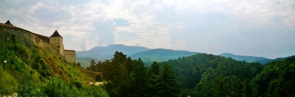 La Citadelle de Râșnov : Le Joyau Médiéval près de Brasov que les Touristes Ignorent